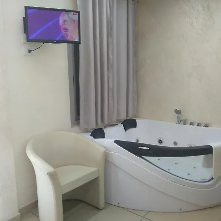 Bed & Breakfast Vistamareblu San Foca