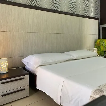 Vistamareblu Bed & Breakfast San Foca