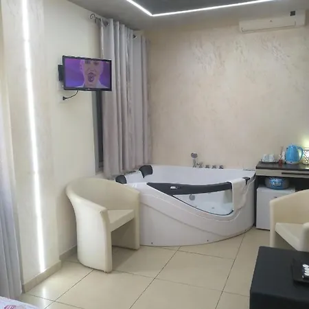 Vistamareblu B&B 산포카